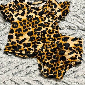 Baby girl bummie 2 piece set! Super cute & soft!  BRAND NEW!